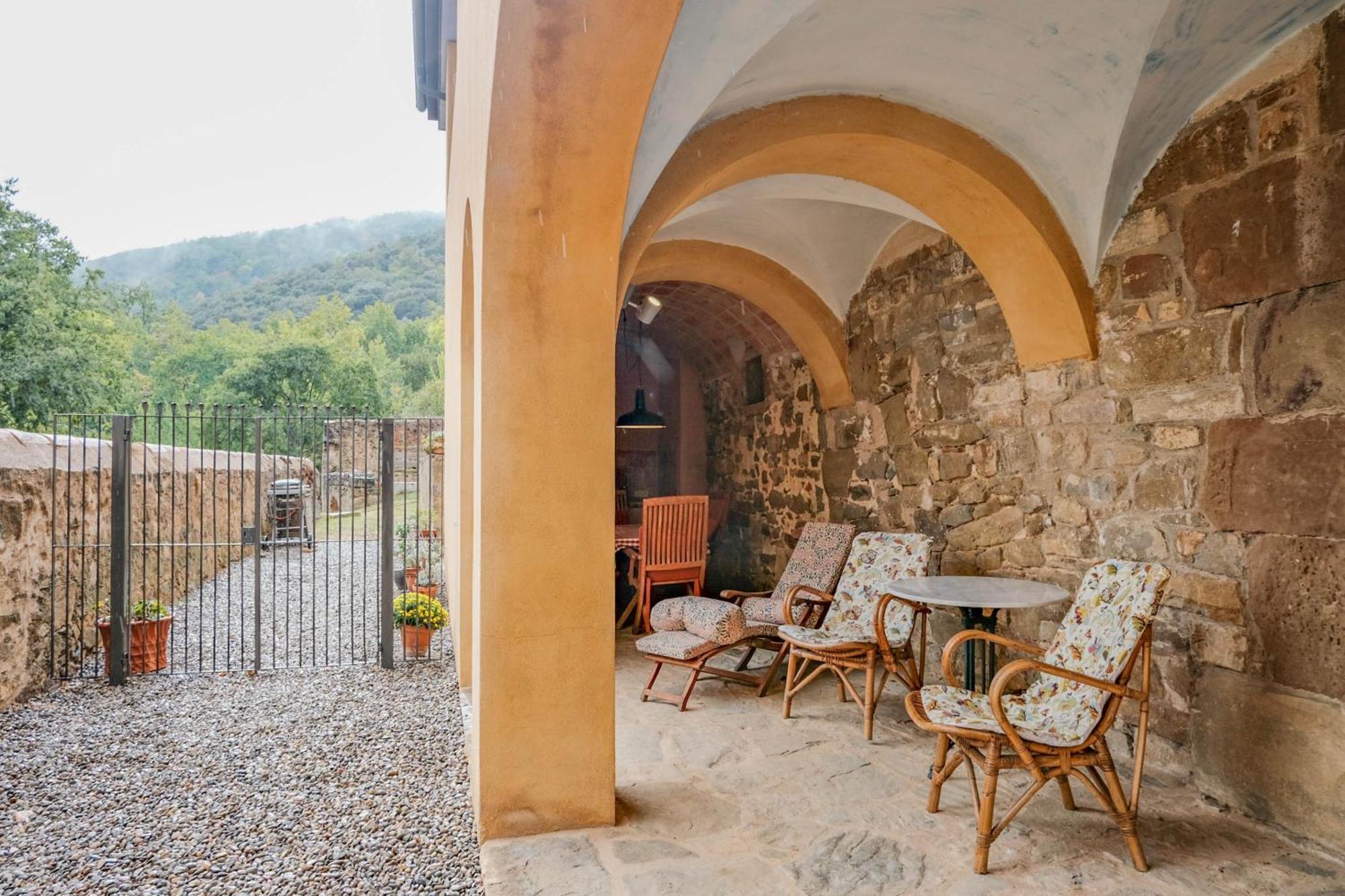 Rectoria De Castellar Villa La Vall de Bianya Exterior photo